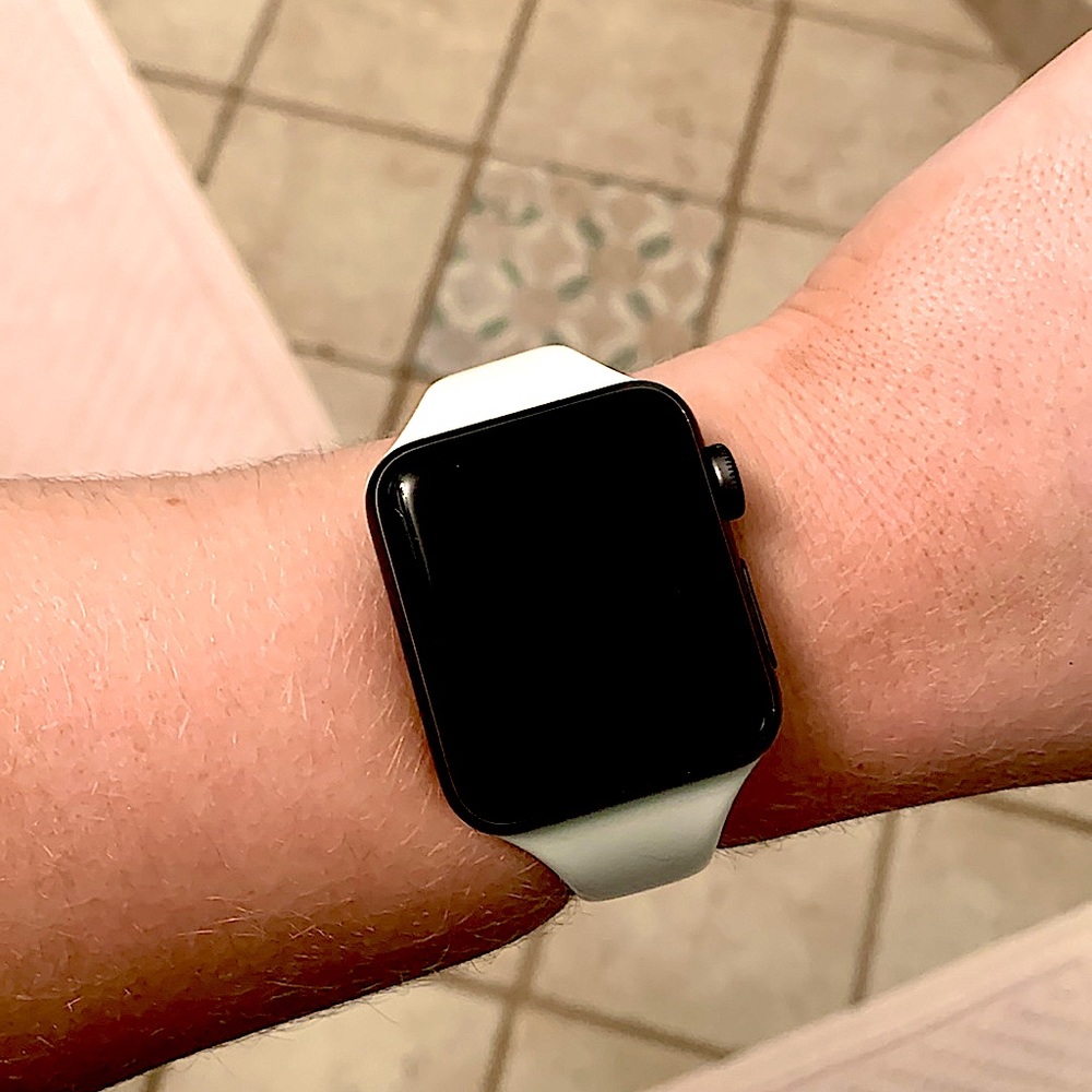 38mm Apple Watch series 3